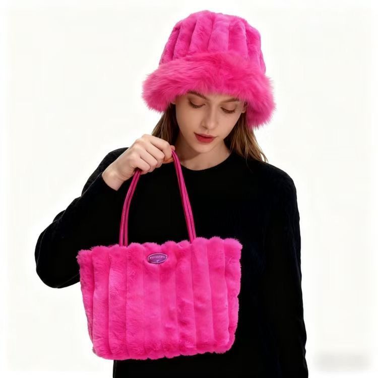 SAC EN FOURRURE– WCT 👜